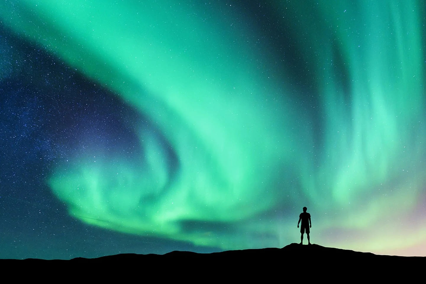 La aurora boreal y sus diferentes colores: un espectáculo físico de la naturaleza